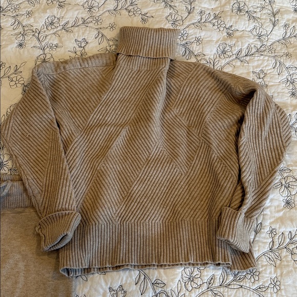 Cozy Tan Knit Sweater and Jogger Set - Picture 3 of 7